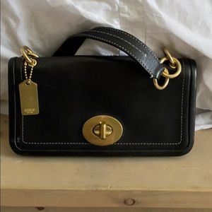 Cute Coach Black Purse